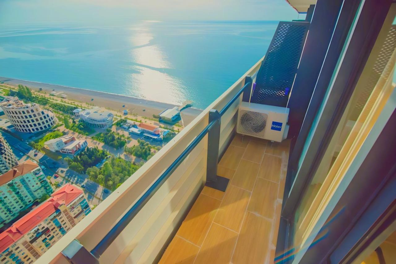 باتومي Black Sea Aparthotel Orbi City المظهر الخارجي الصورة